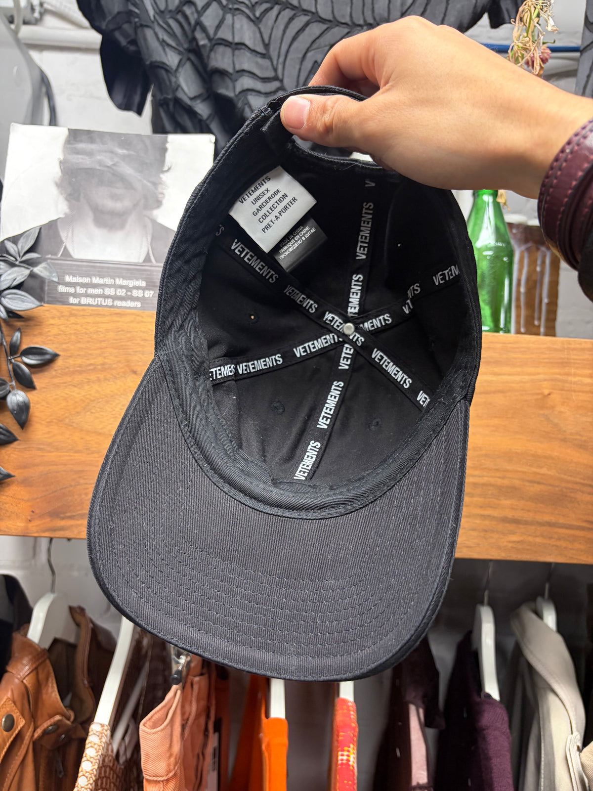 Vetements ‘Onlyfans’ Embroidered Logo Black/Blue Baseball Cap