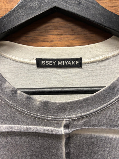 Issey Miyake ‘Grid Blocked’ 3D Grey Cotton T-Shirt