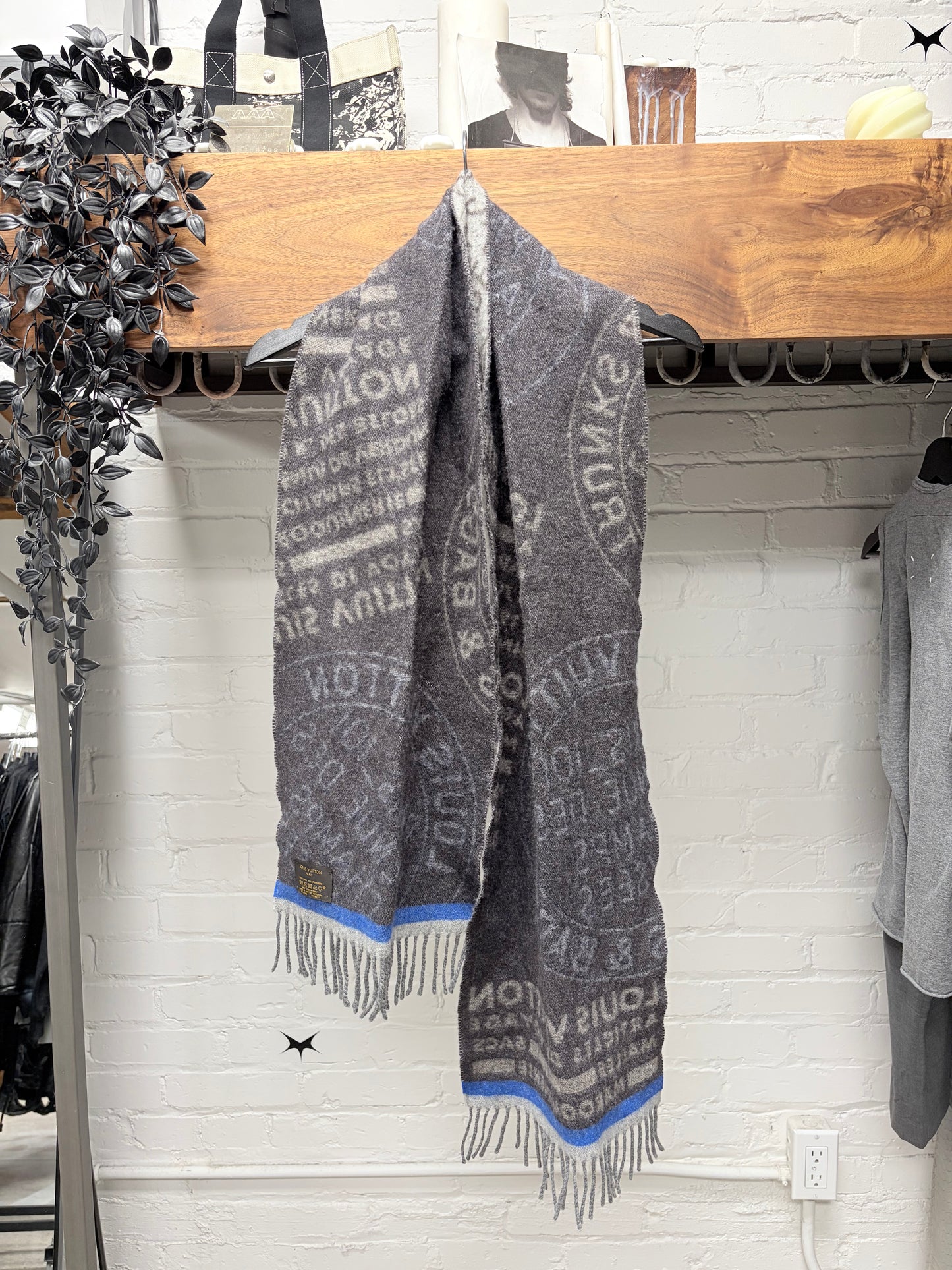 Louis Vuitton Reversible Wool/Cashmere Scarf