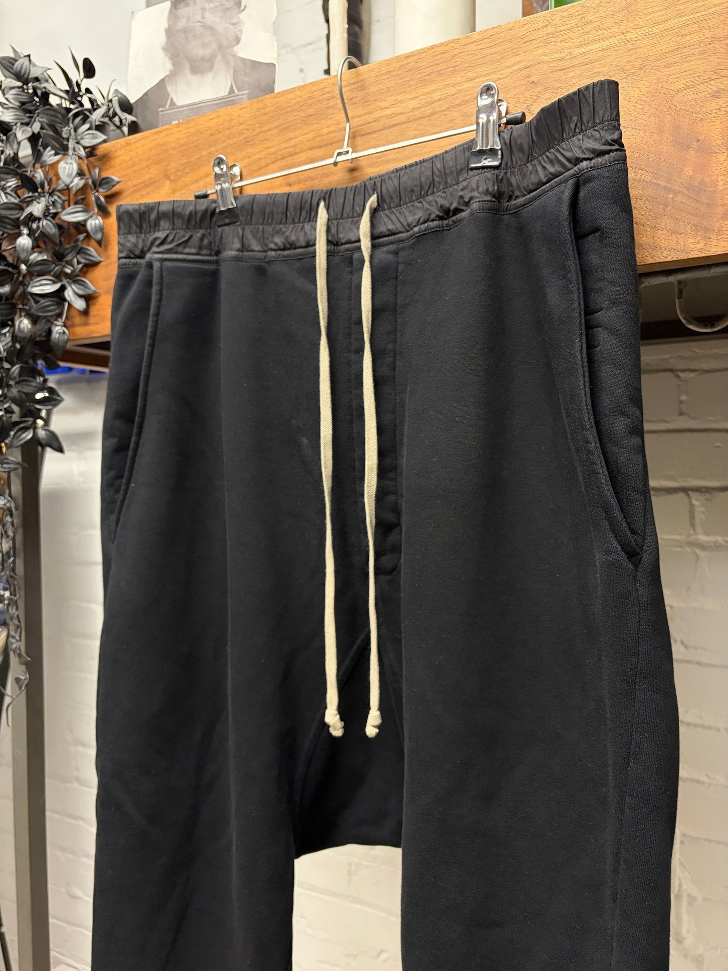 Rick Owens DRKSHDW Black Drop Crotch Cropped Drawstring Sweatpants