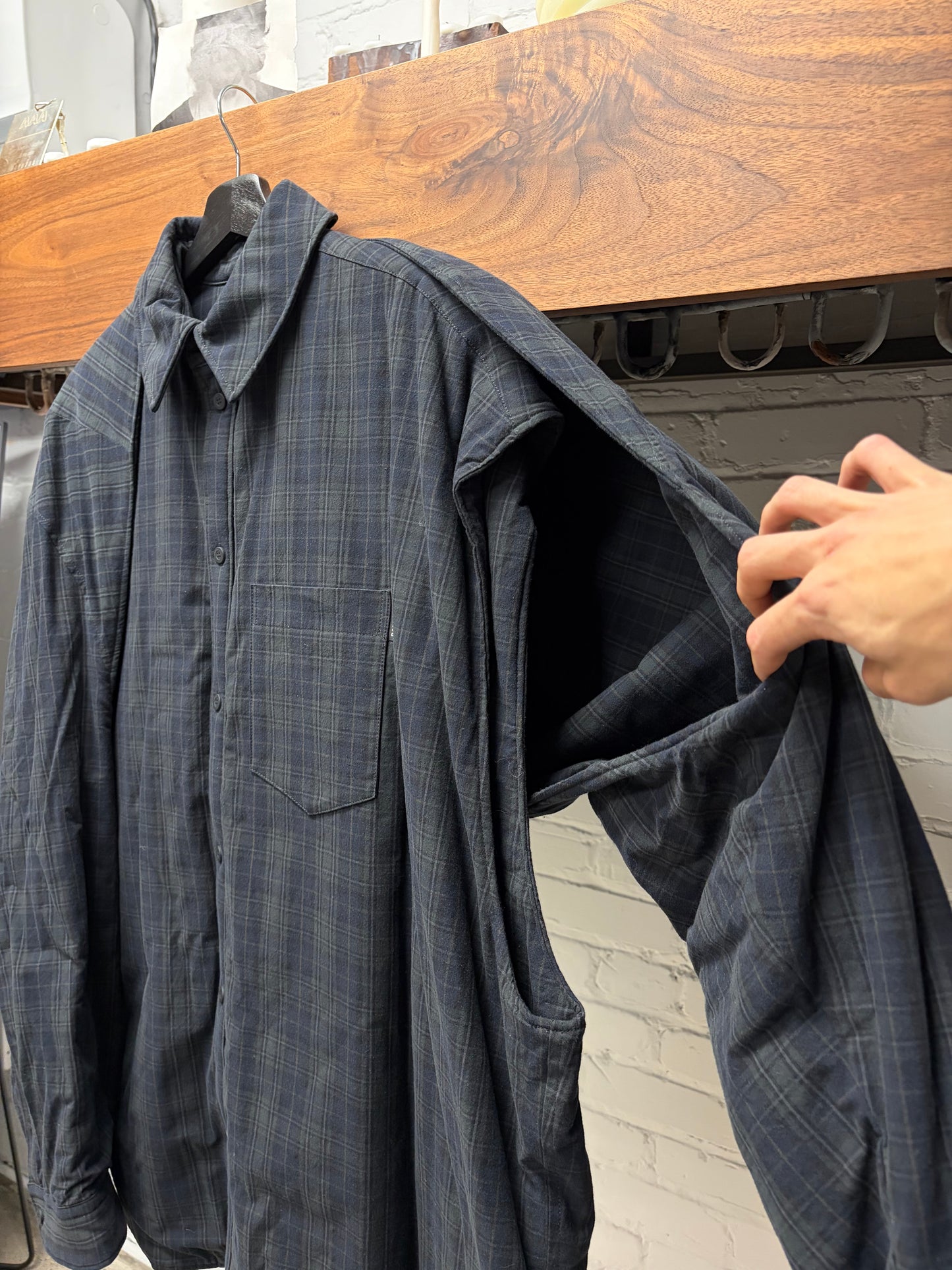 2023 Balenciaga Oversized ‘Detachable Sleeve’ Plaid Padded Flannel Shirt