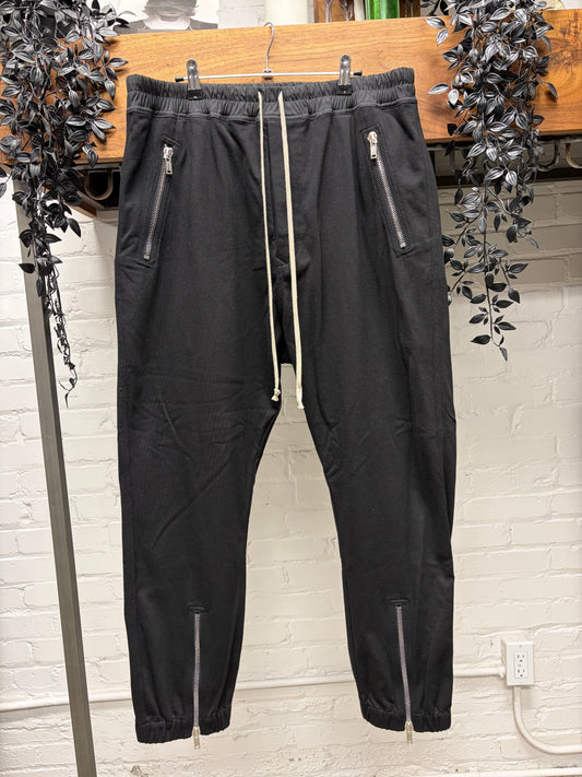 AW2023 Rick Owens ‘Luxor’ Black Drawstring Sweatpants