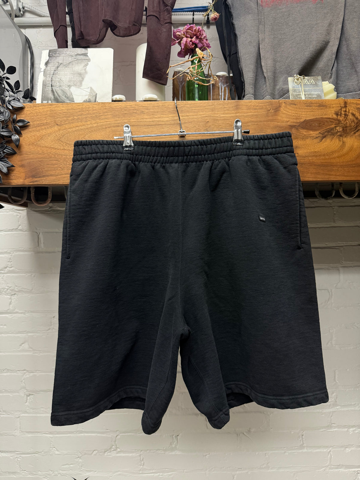AW2026 Supreme ‘Mini Box Logo’ Black Cotton Sweat Shorts