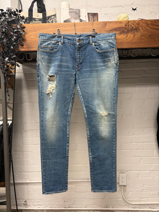 2019 Saint Laurent ‘D02’ Distressed Knee Blue Skinny Jeans