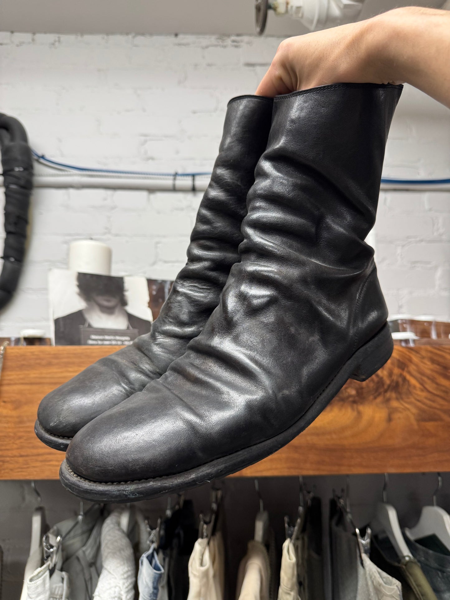 Guidi ‘986’ Black Full Grain Horse Leather Back-Zip Boots