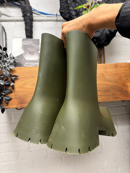 Balenciaga ‘Trooper’ Military Green Square Toe Combat Boots