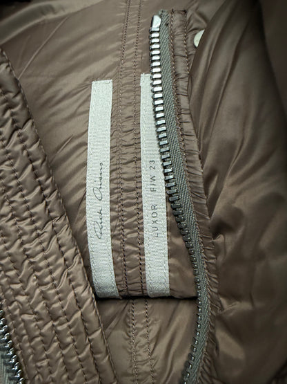 AW2023 Rick Owens ‘Luxor’ Scarf Wrap Brown Down Fill Cropped Puffer Jacket