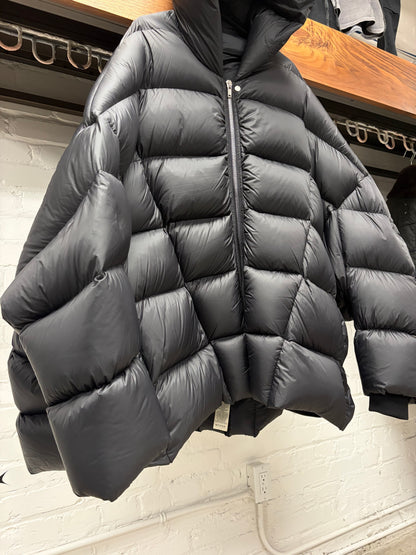 AW2023 Rick Owens Black Jumbo Duvet ‘Peter’ Oversized Down Puffer Jacket