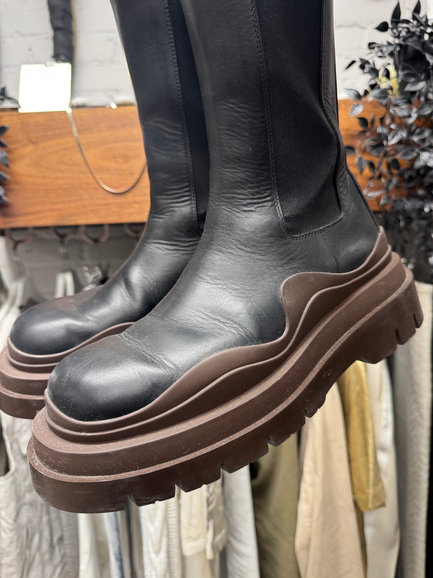 Bottega Veneta Brown/Black ‘Tire’ Leather Platform Sole Boots