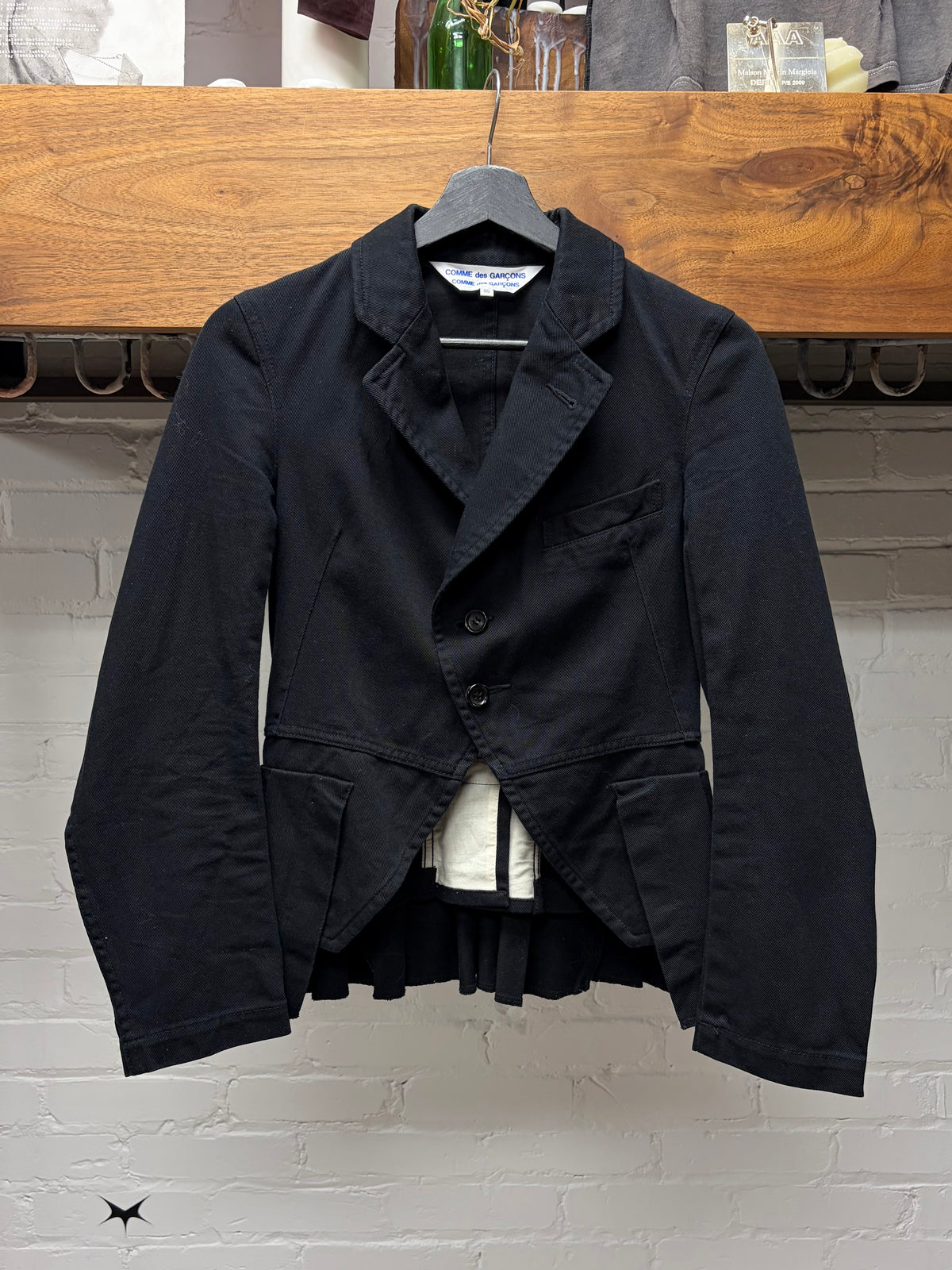 2007 Comme Des Garcons Garcons Black Cropped Length Blazer