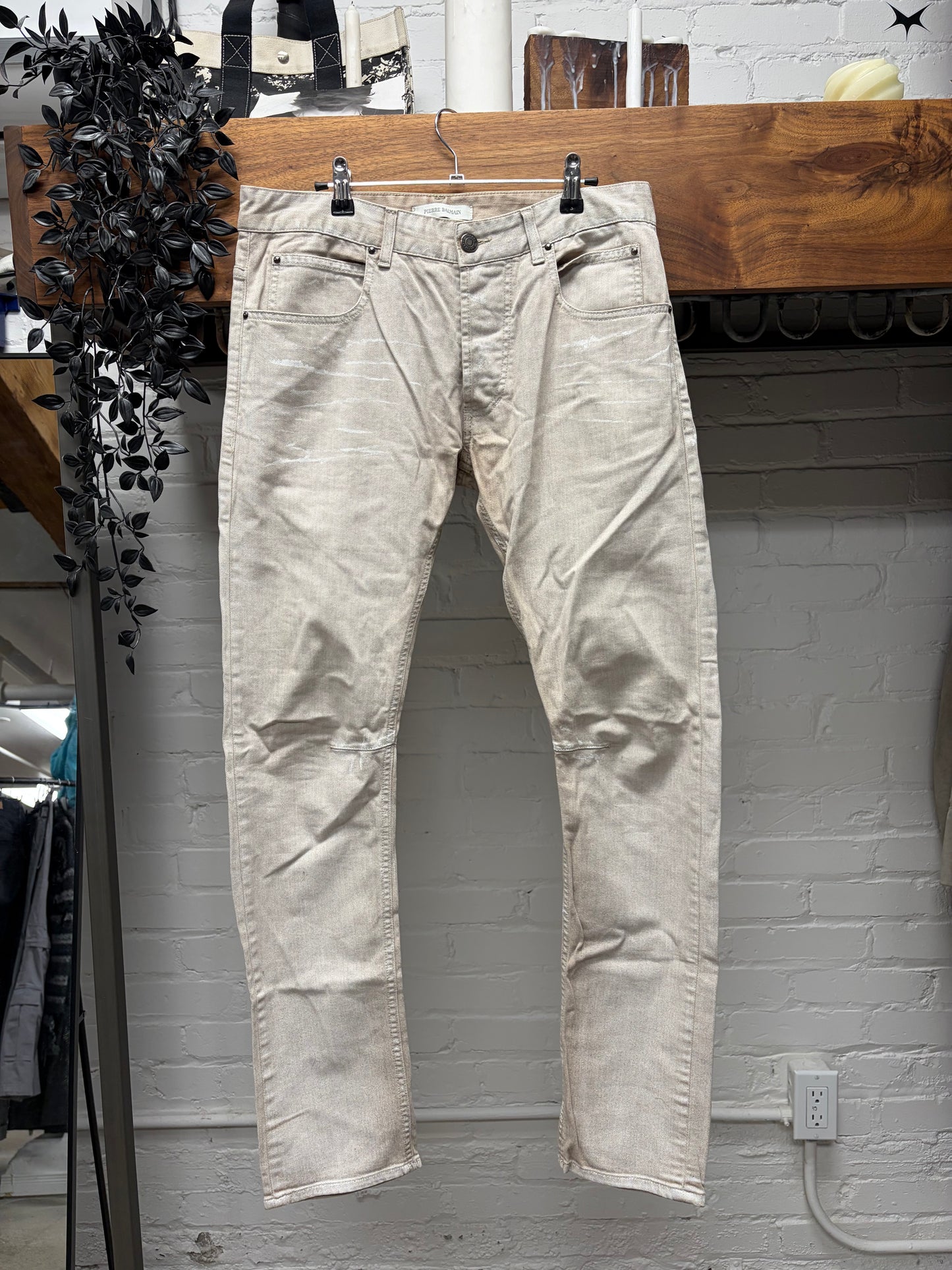 Balmain Dirty White ‘Rustic Fade’ Skinny Jeans