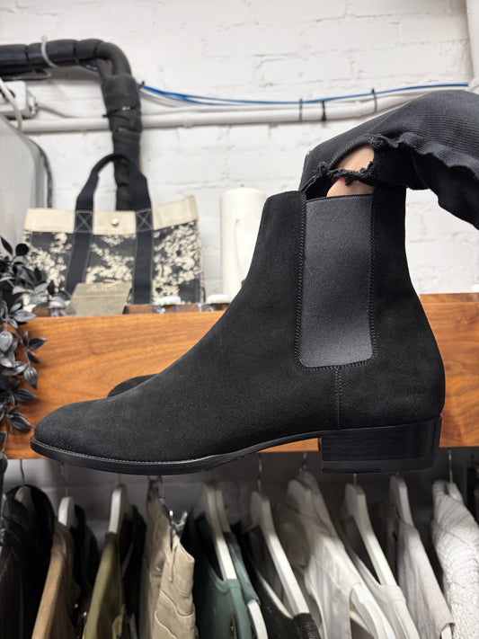 Saint Laurent ‘Wyatt’ Black Suede Chelsea Boot