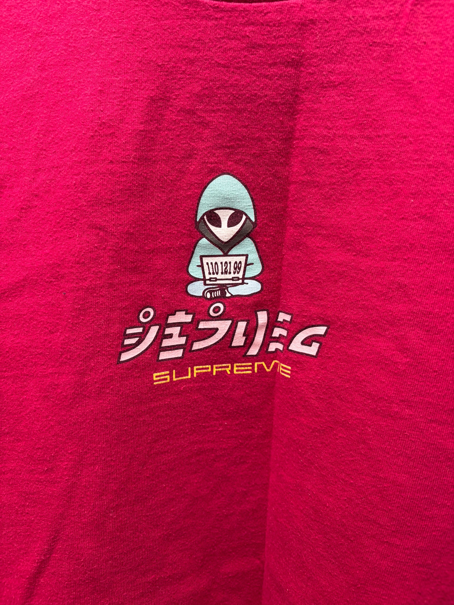 SS2022 Supreme ‘Alien’ Magenta Graphic T-Shirt