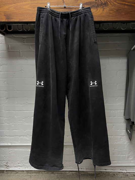 SS2025 Balenciaga x Under Armour Thrashed Baggy Sweatpants