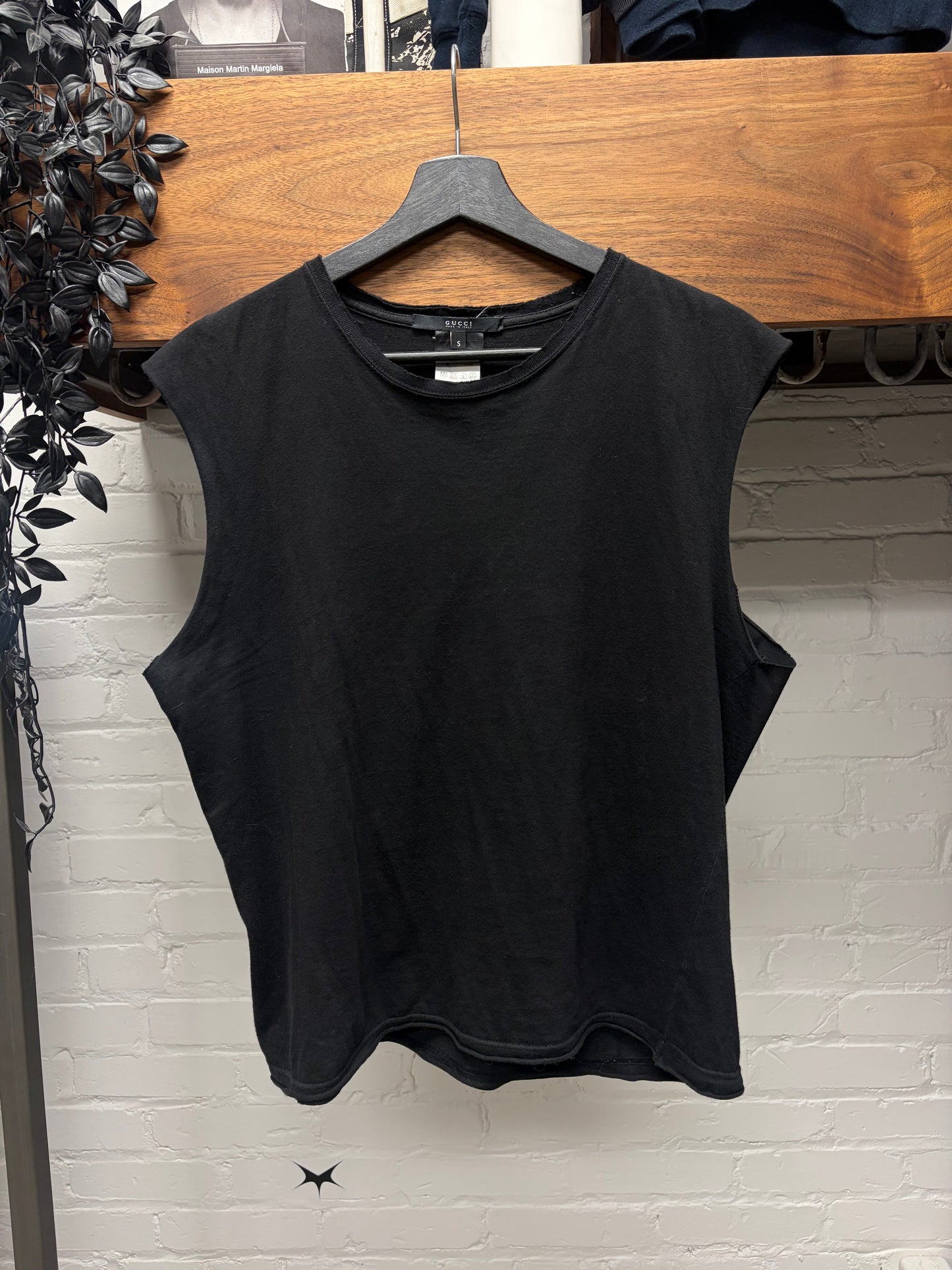 Gucci Black/Gold Minimal Logo Cutoff Cotton Tank Top