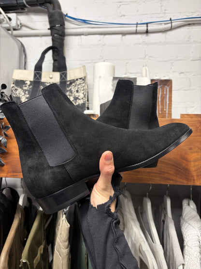 Saint Laurent ‘Wyatt’ Black Suede Chelsea Boot
