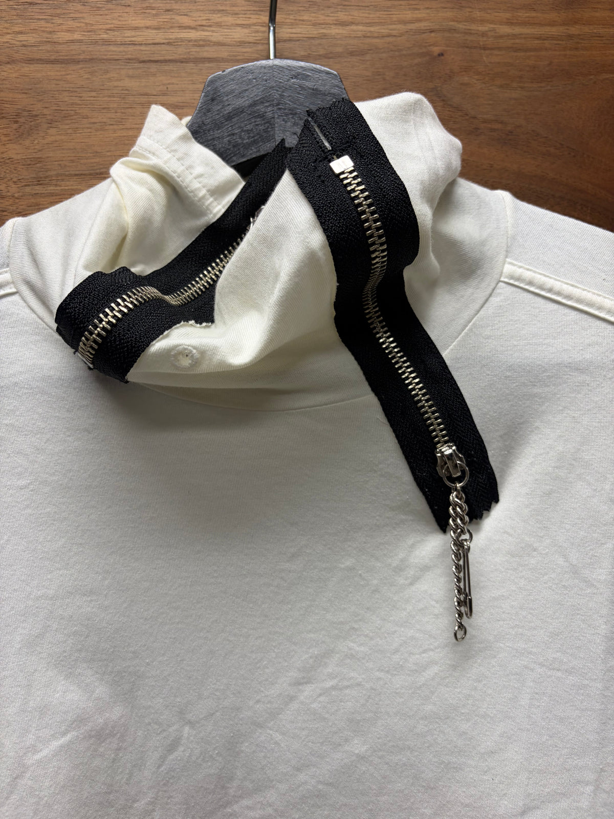 Takahiro Miyashita the Soloist ‘Exposed Zipper’ White Cotton Long Sleeve Shirt