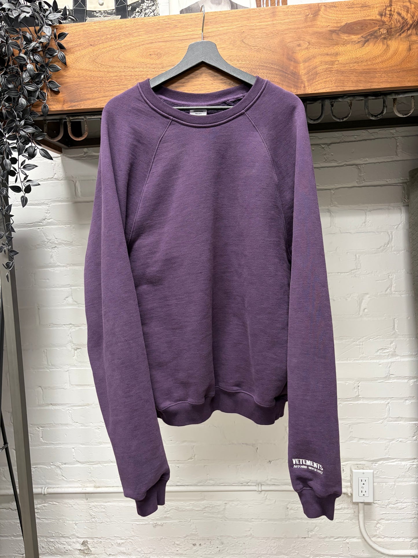 AW2017 Vetements ‘Unskinny’ Sweatshirt