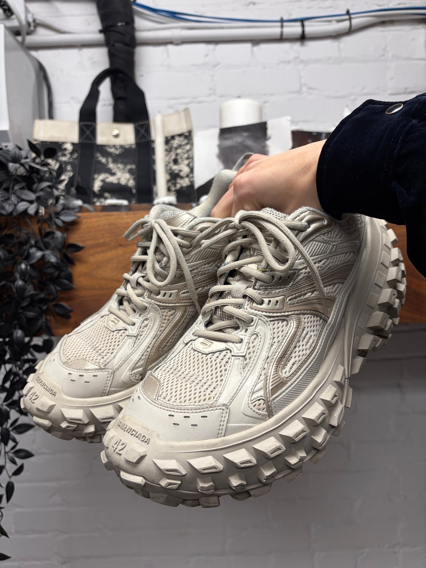 Balenciaga ‘Defender’ White Tire Track Low Top Sneakers