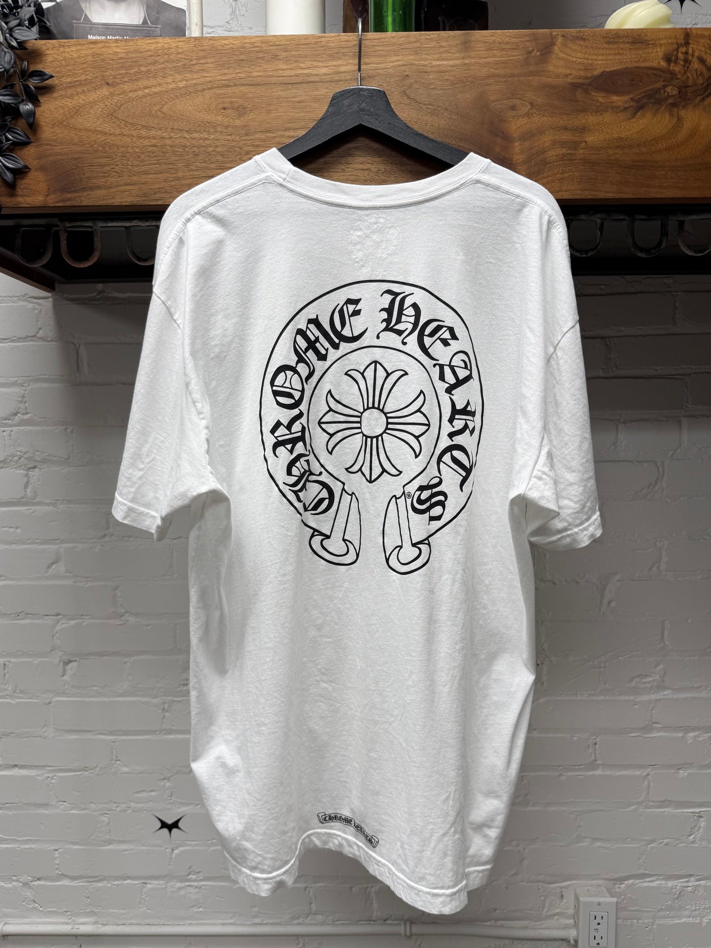 Chrome Hearts ‘Horseshoe’ Plus Cross Logo White Graphic T-Shirt
