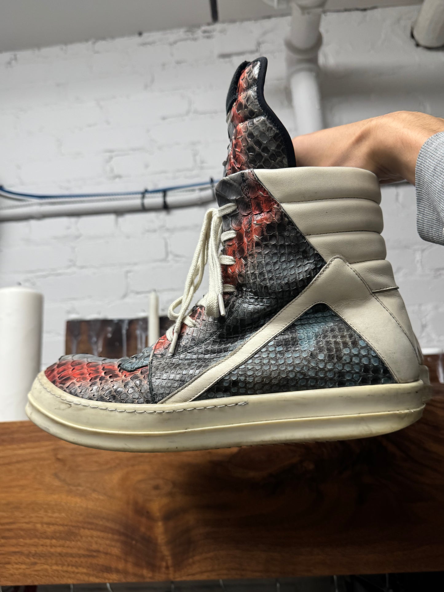 AW2022 Rick Owens Genuine Python Leather ‘Strobe’ Geobaskets