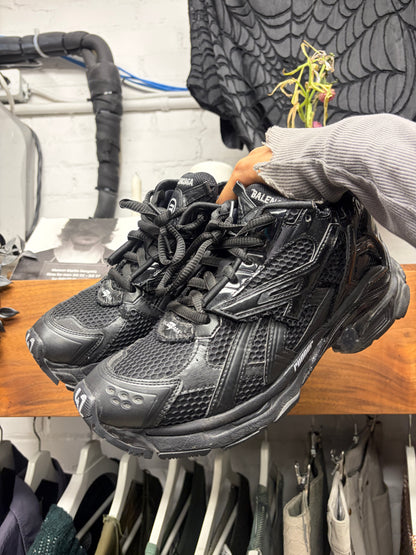 Balenciaga ‘Runner’ Triple Black Low Top Sneakers