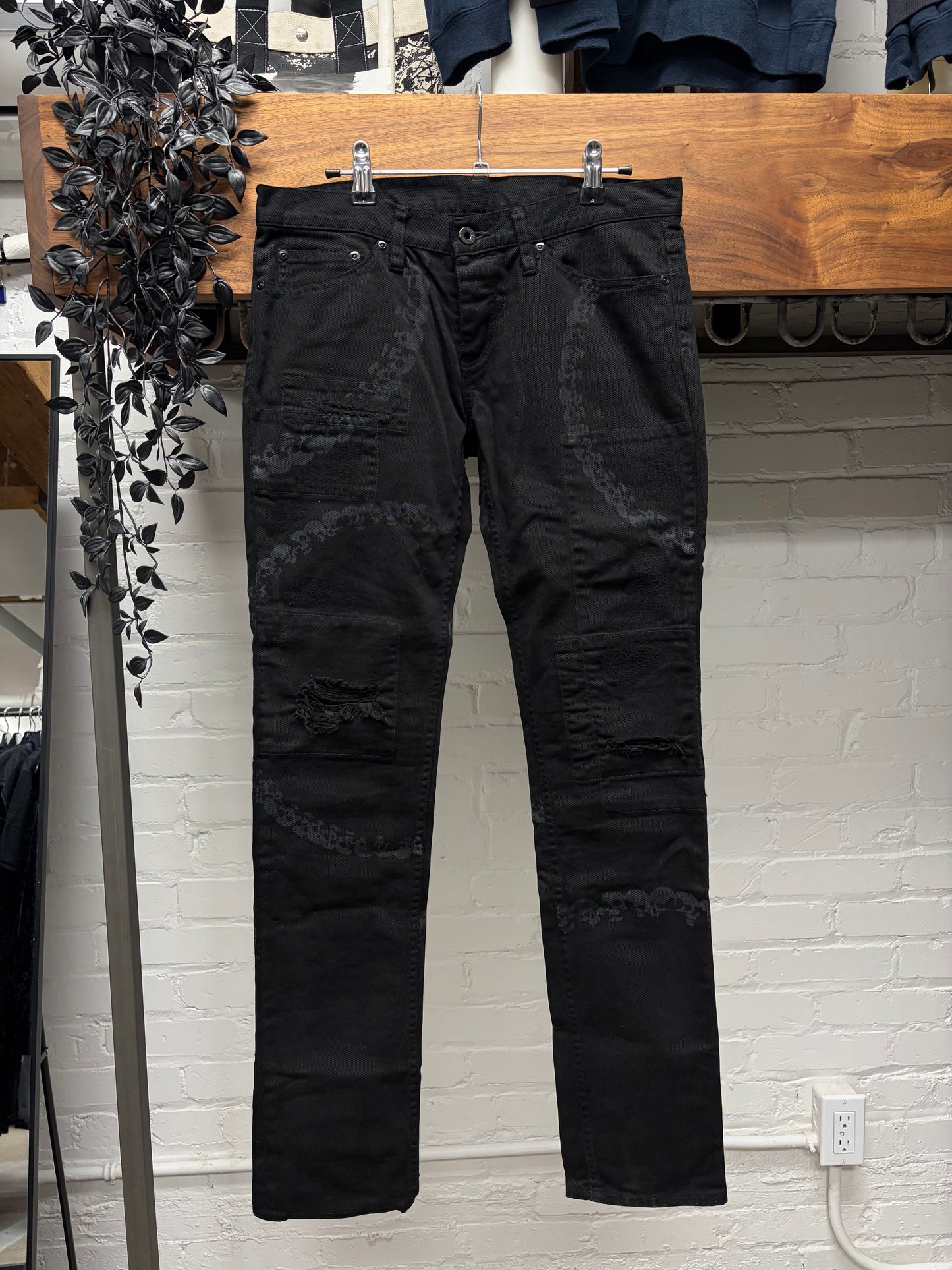 2000s Hysteric Glamour ‘Skull Print’ Black Skinny Jeans