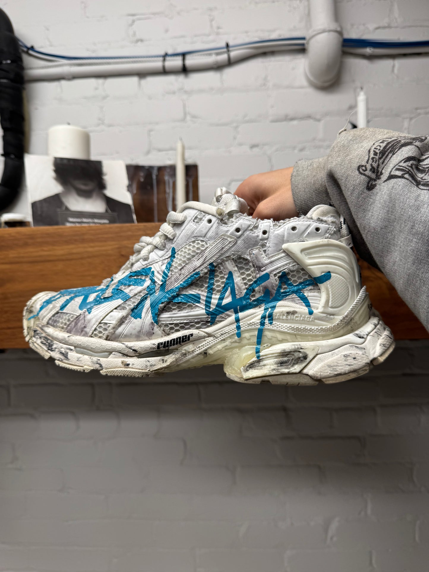 Balenciaga Graffiti ‘Runner’ White/Blue Low Top Sneakers