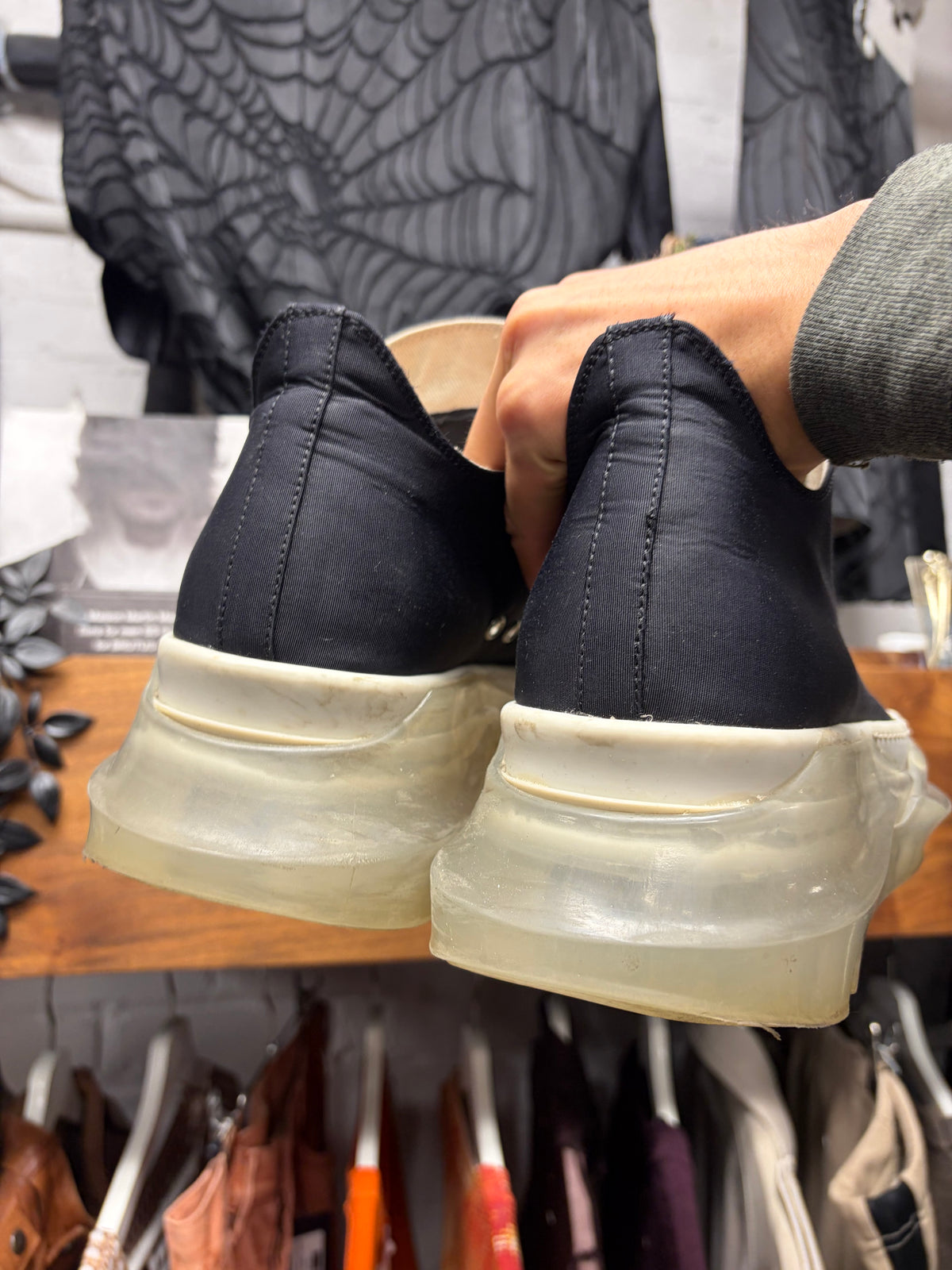 Rick Owens ‘Abstract’ Translucent Sole Black/Milk Low Top Sneakers