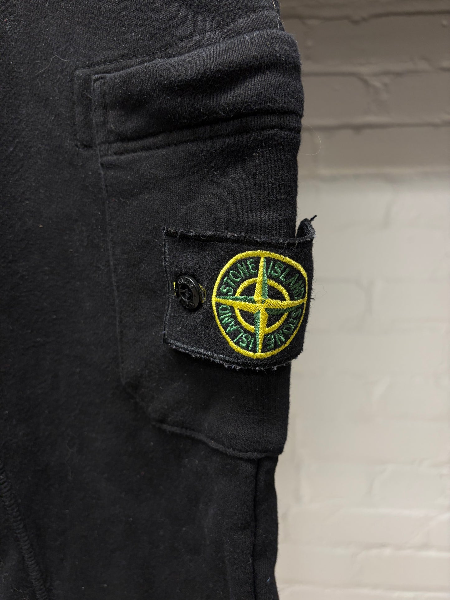 Stone Island Badge Logo Black Sweatpants