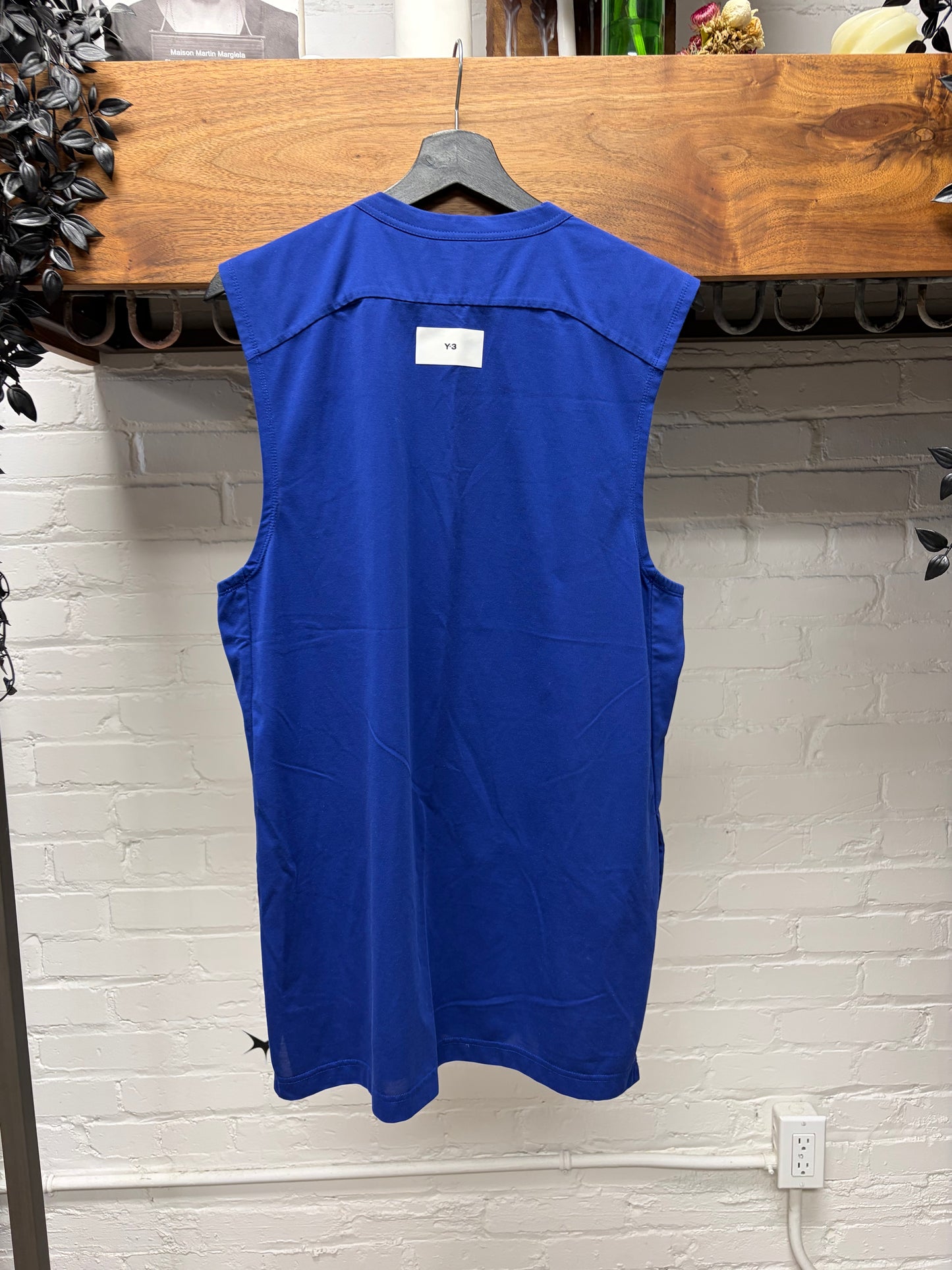 Y-3 by Yohji Yamamoto Shoulder Panelled Blue Tank Top