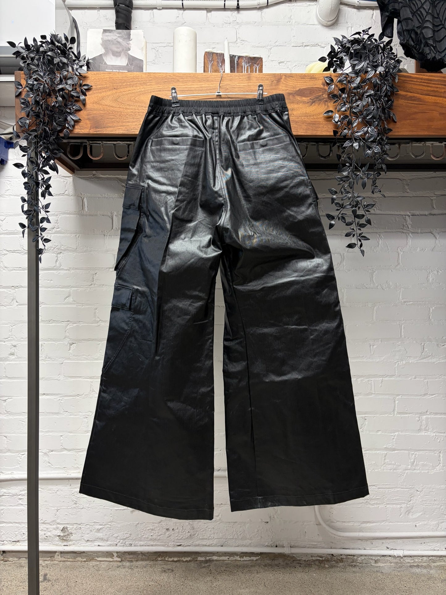 AW2024 Rick Owens ‘Porterville’ Black Waxed ‘Cargobela’ Wide Leg Drawstring Pants