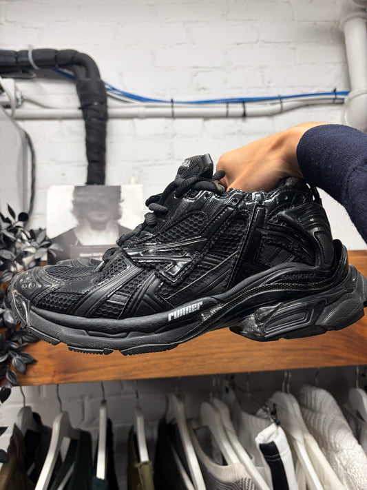 Balenciaga ‘Runner’ Triple Black Low Top Sneakers