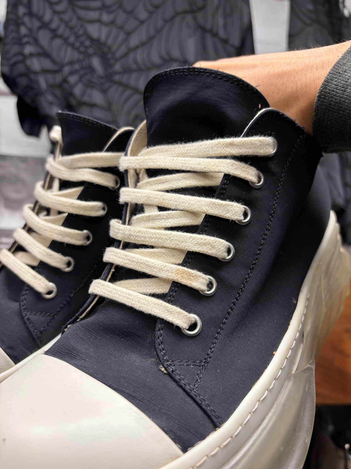 Rick Owens ‘Abstract’ Translucent Sole Black/Milk Low Top Sneakers