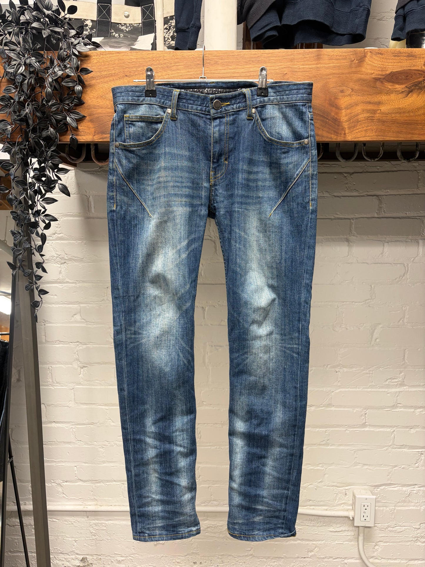 Number Nine Darted Blue ‘Music Note’ Skinny Jeans