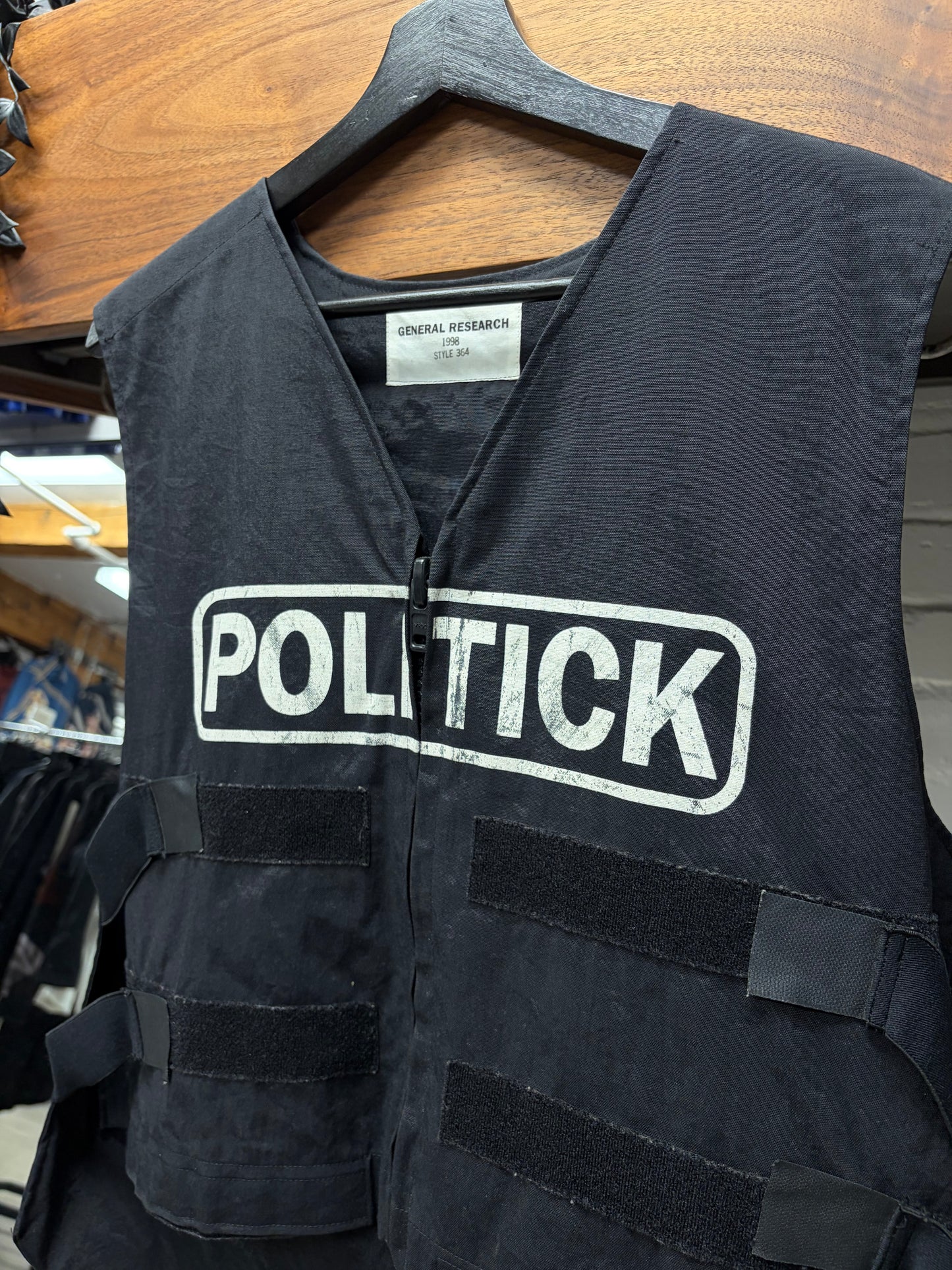 AW1998 General Research ‘Parasite’ Model 364 Tactical Police Vest