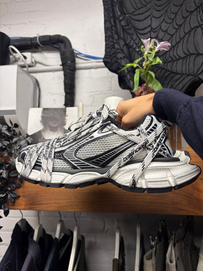Balenciaga ‘3XL’ Extreme Laces Black/White Low Top Sneakers