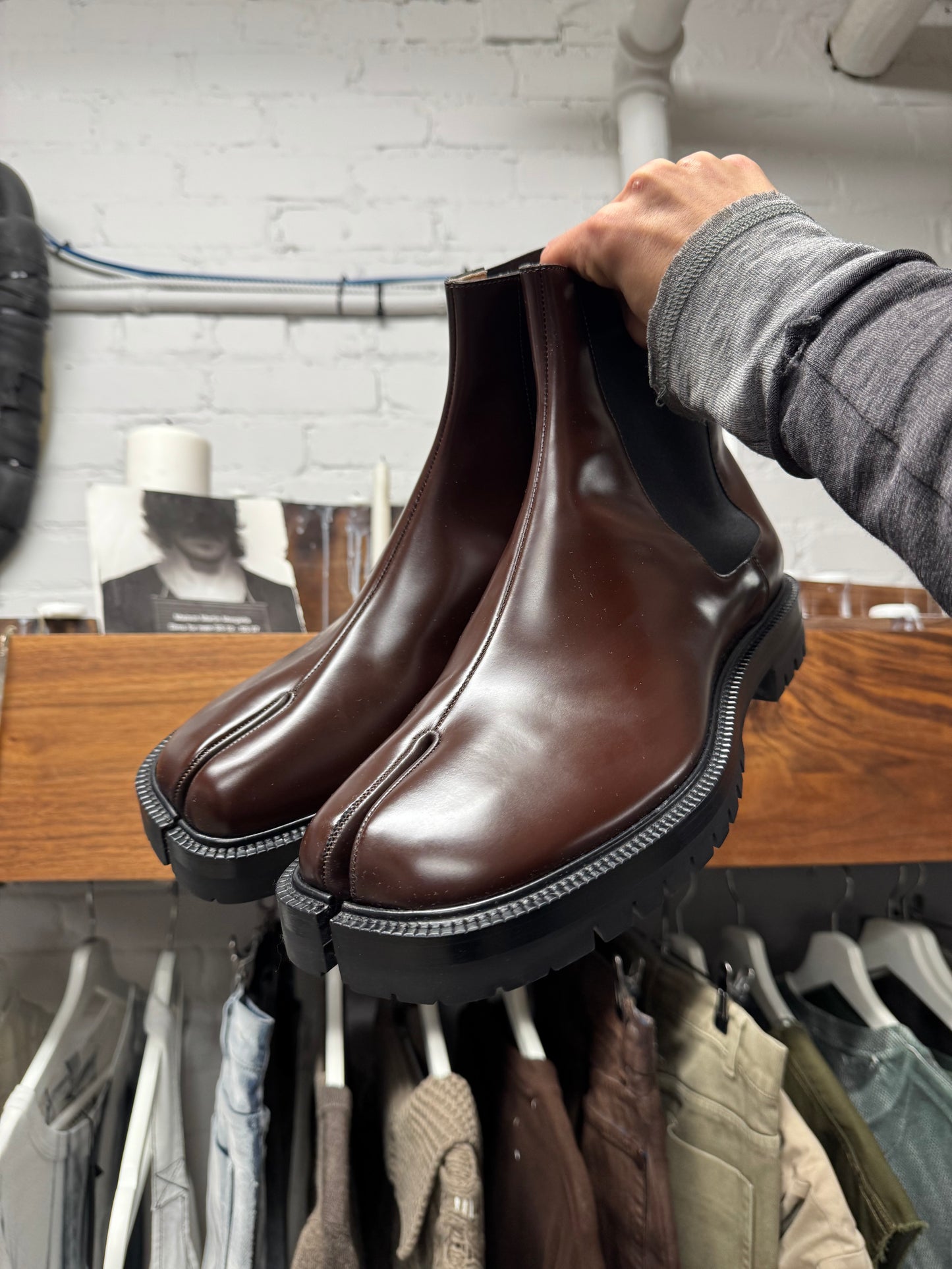 Maison Margiela ‘Tabi’ Split Toe Chelsea ‘Lug Sole’ Boots