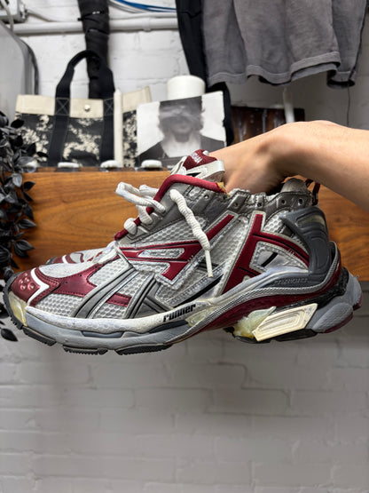 Balenciaga ‘Runner’ White/Burgundy Low Top Sneakers