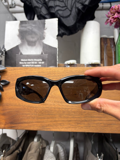 Balenciaga ‘Swift’ Glossy Black Oval Shape Sunglasses