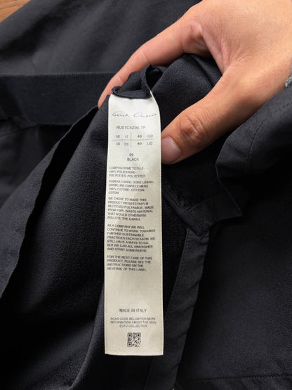 SS2023 Rick Owens ‘Edfu’ Flap Pocket ‘Shoulder Strap’ Button Snap Black Work Shirt