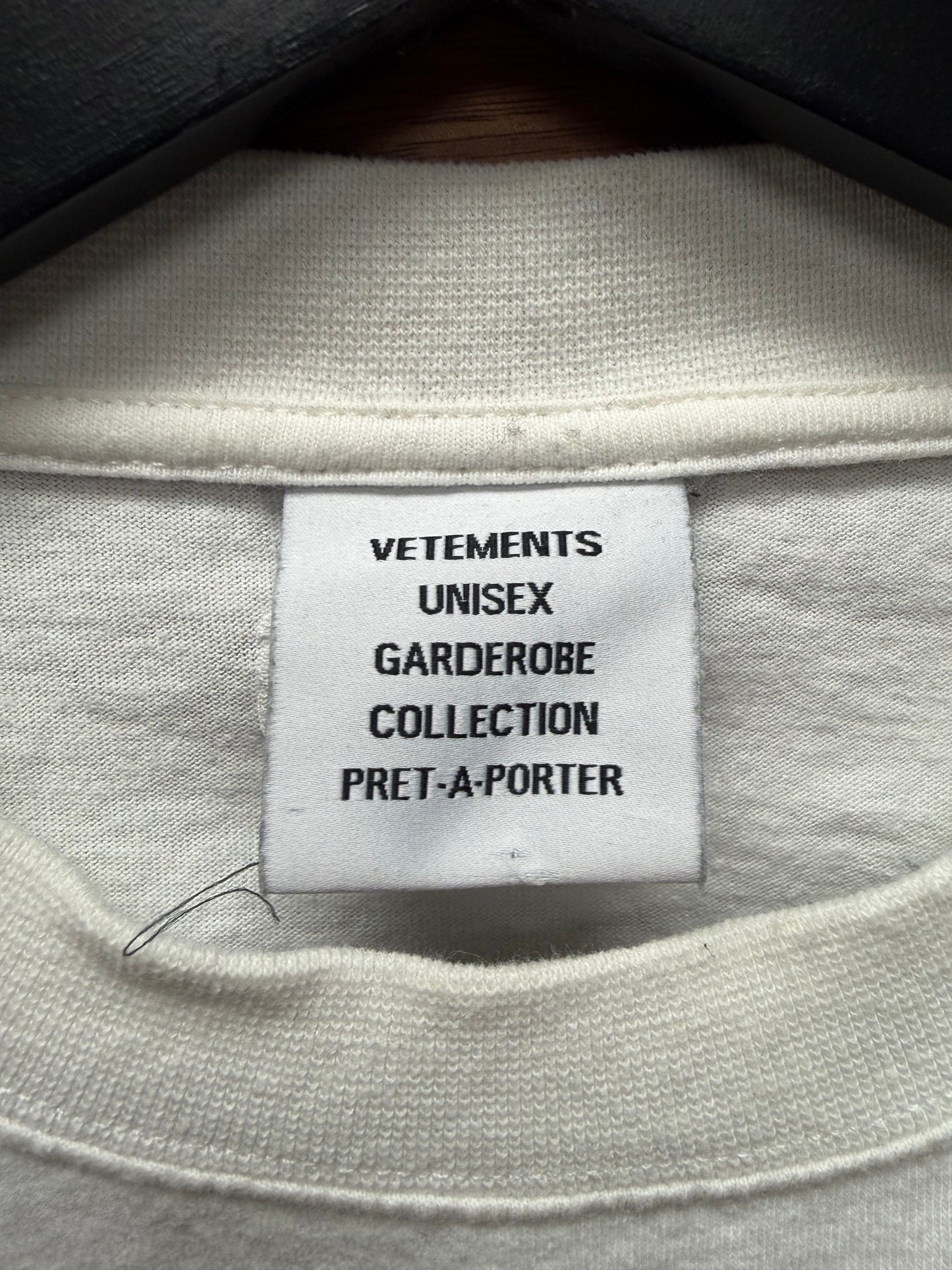 Vetements ‘Friends’ Parody Embroidered Logo White Oversized T-Shirt