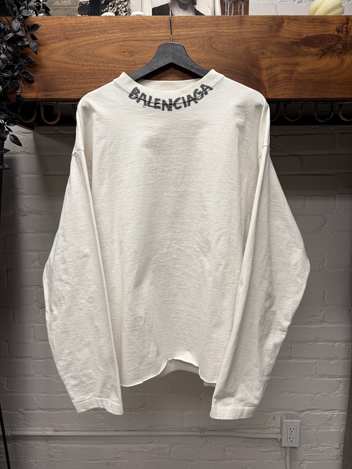 2020 Balenciaga ‘Stencil’ Collar Logo Oversized Raw Hem Long Sleeve Shirt