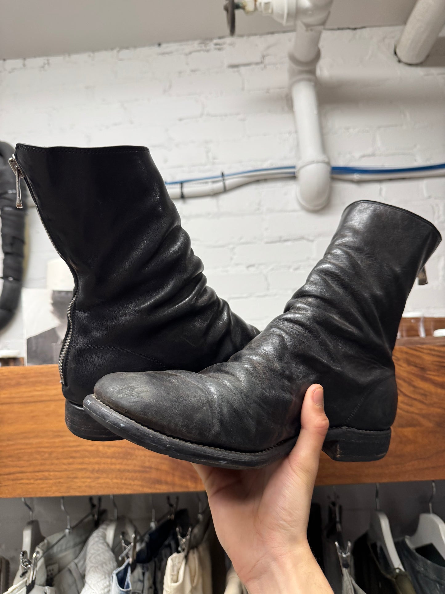 Guidi ‘986’ Black Full Grain Horse Leather Back-Zip Boots
