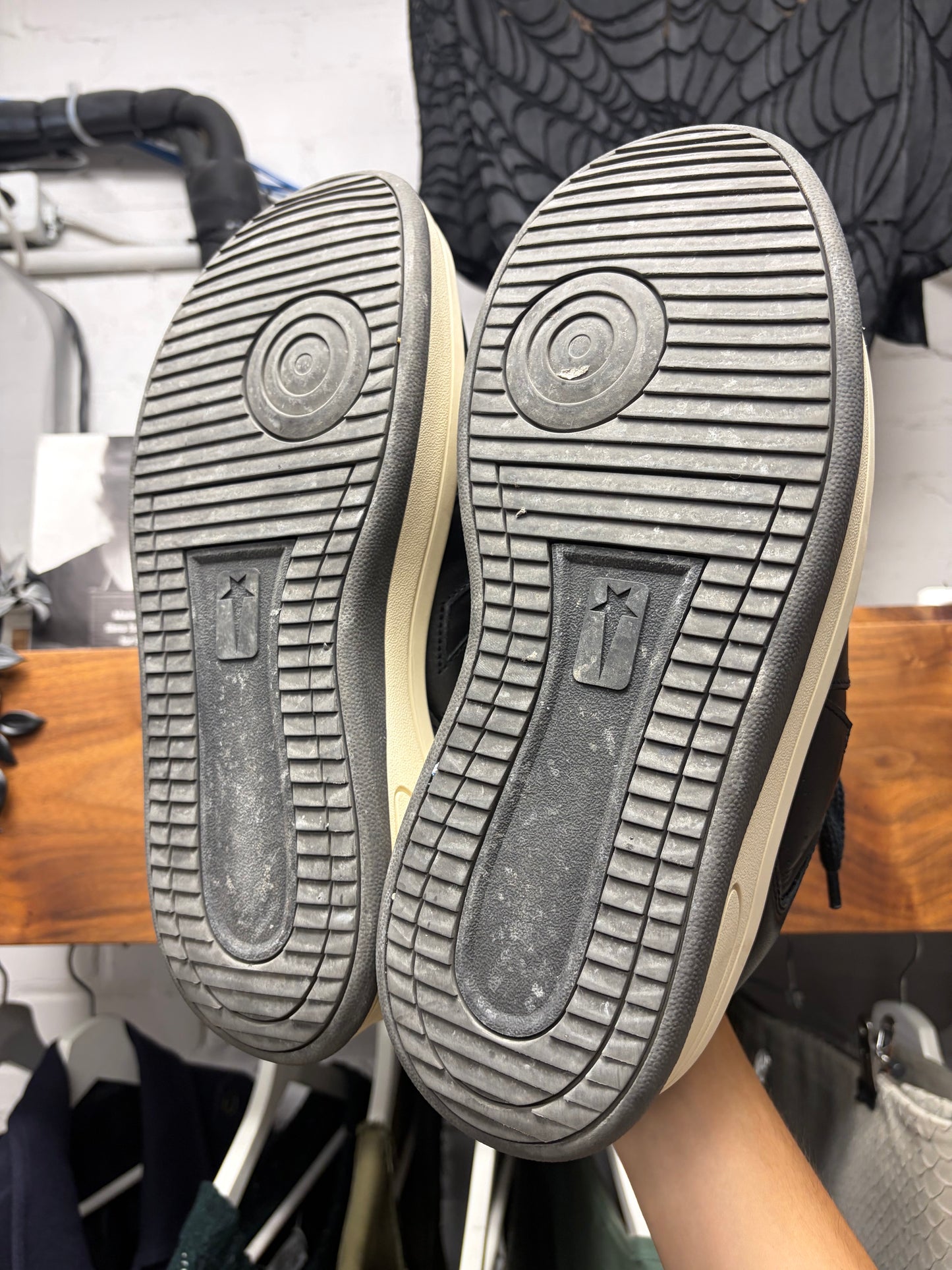 Rick Owens x Converse ‘TURBOPWN’ Black/Milk Low Top Sneakers