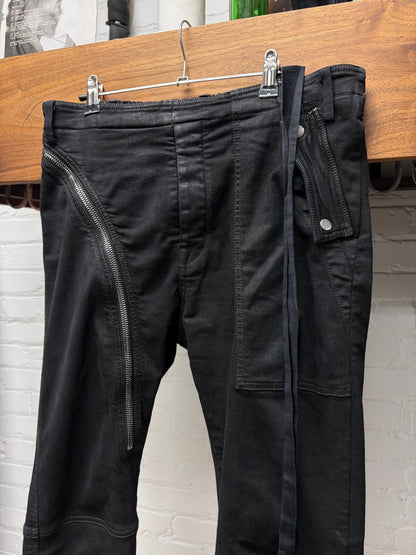 SS2023 Rick Owens ‘Edfu’ Black ‘Aircut’ Asymmetric Zip Joggers