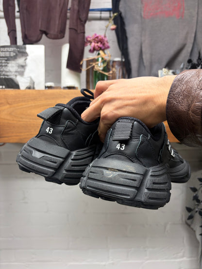Balenciaga ‘Monday’ Black Leather Low Top Sneakers