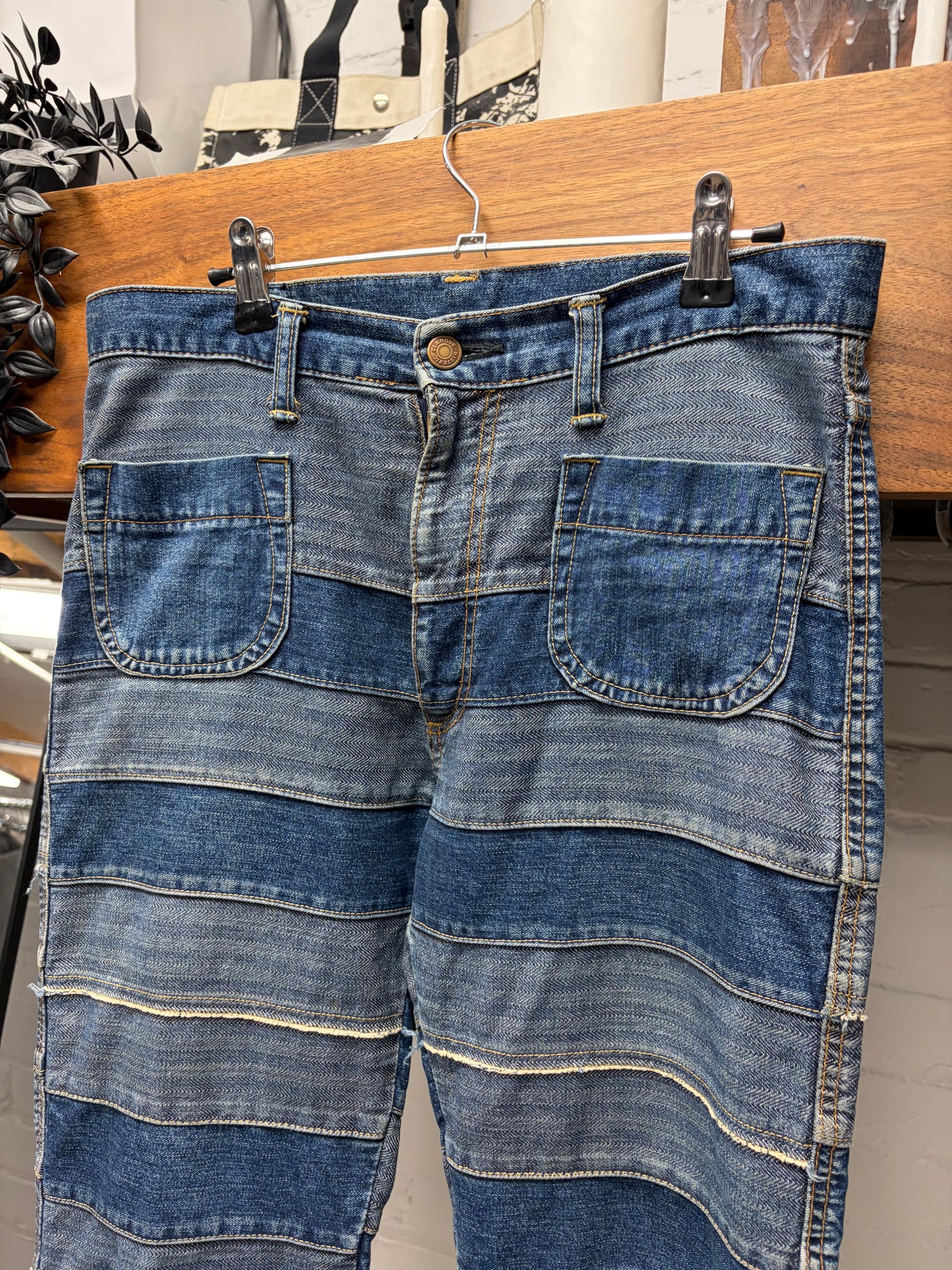 Hysteric Glamour Blue ‘Hagi’ Distressed Flared Leg Denim
