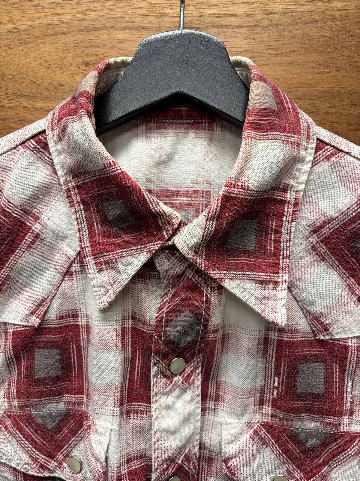 AW2009 Number (N)ine ‘A Closed Feeling’ Red/White Plaid Button Snap Flannel
