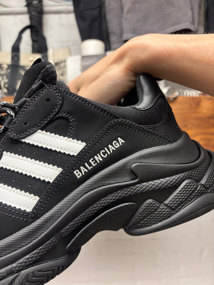 Balenciaga x Adidas ‘Triple S’ Black/White Low Top Sneakers